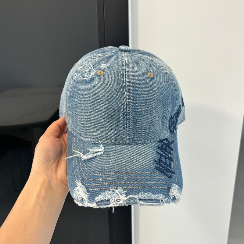 Women'S Classic Twill Baseball Cap with Adjustable Closure, Featuring a Wide Brim. It'S Machine Washable, Perfect for Outdoor Activities, Everyday Use, And Provides for Casual Summer Outings