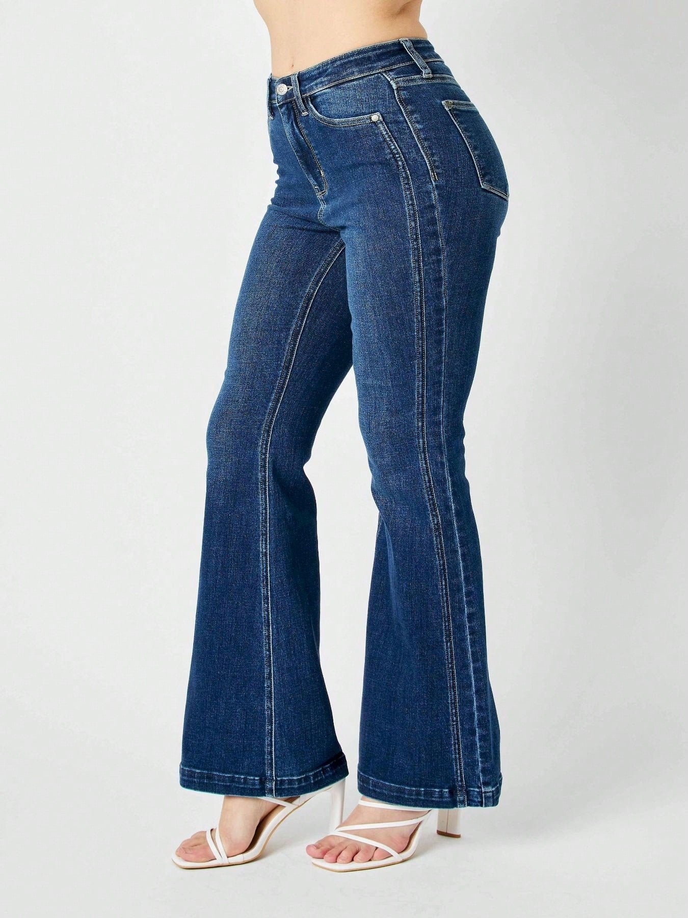 Womens Casual Flared Jeans Classic Retro High Rise Bell Bottom Denim Pants Vintage Inspired Wide Leg Design Dark Blue Wash Regular Fit Stretch Comfort All Season Fashion Statement Trousers