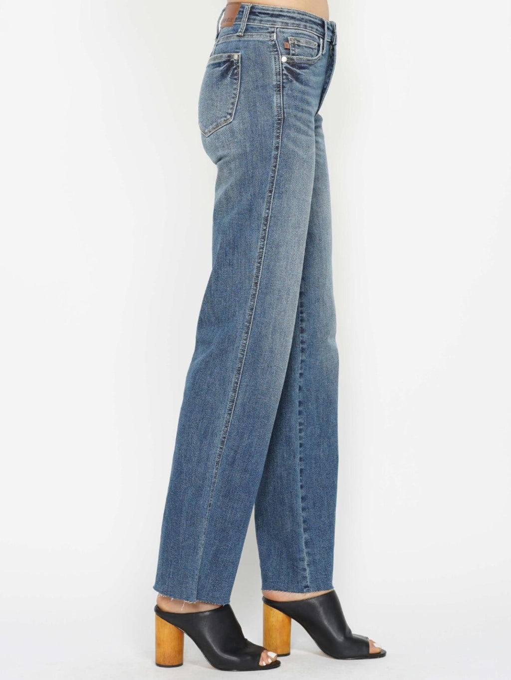 Judy-B Women's High-Waisted Bootcut Jeans in Light Blue Denim with Full Length, Button and Zipper Closure, Slim Fit, Classic Style for Everyday Casual Wear