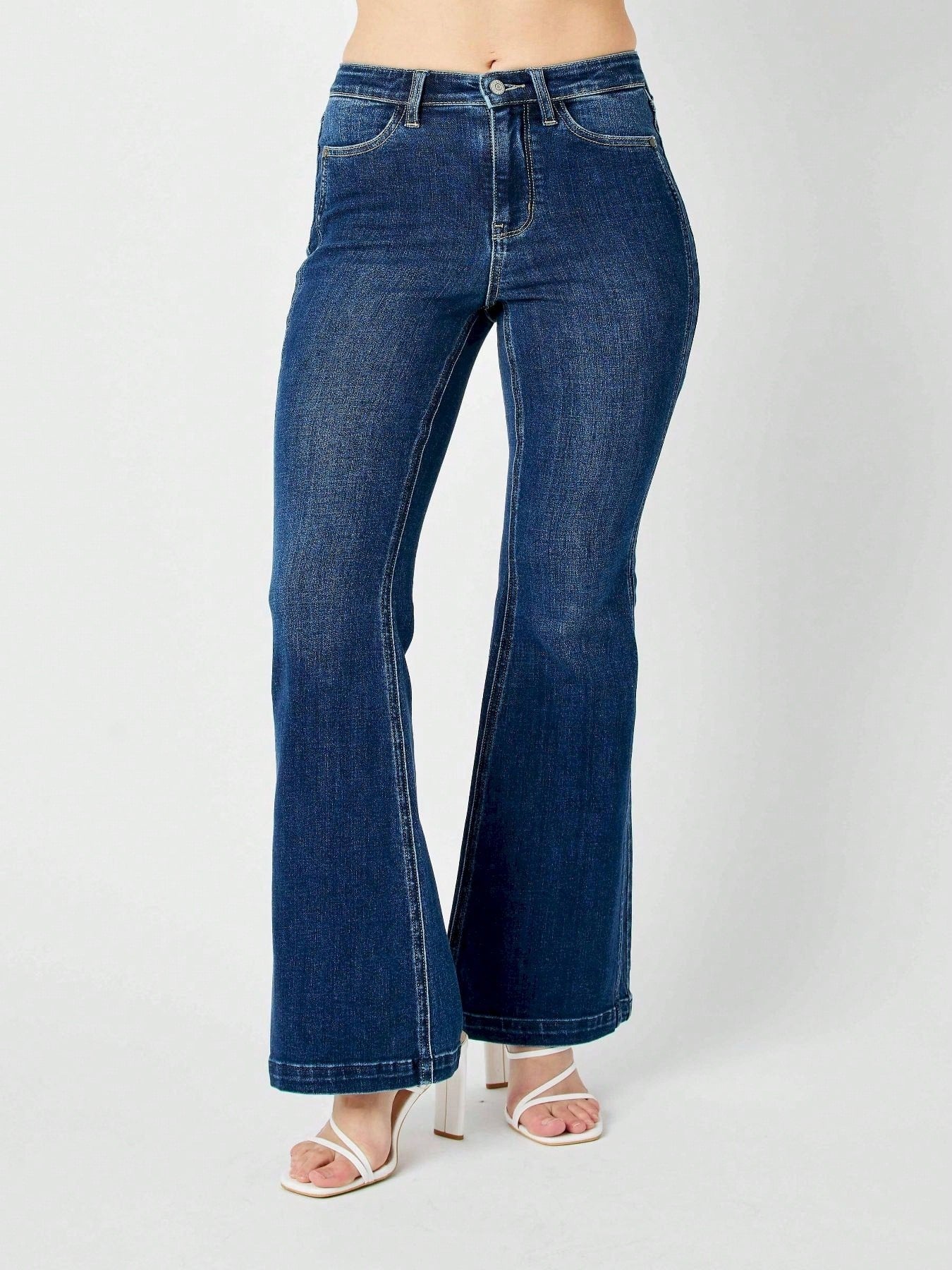 Womens Casual Flared Jeans Classic Retro High Rise Bell Bottom Denim Pants Vintage Inspired Wide Leg Design Dark Blue Wash Regular Fit Stretch Comfort All Season Fashion Statement Trousers